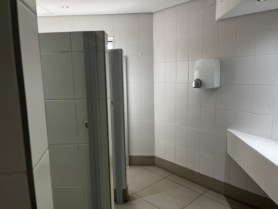 To Let commercial Property for Rent in Rosendal Western Cape